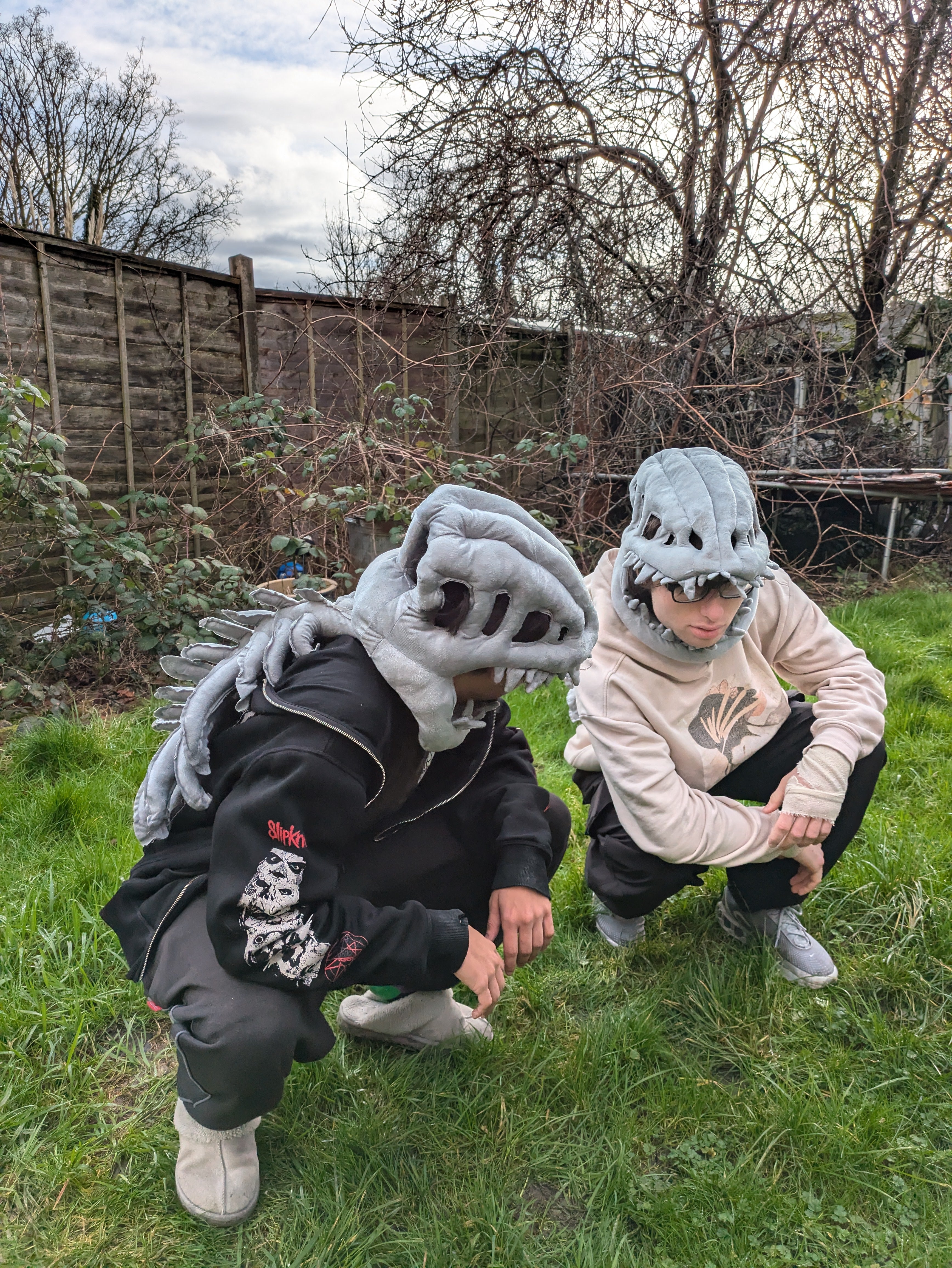 SillyDino Skeleton Dinosaur Plush Spine – Giant Wearable Stuffed Toy